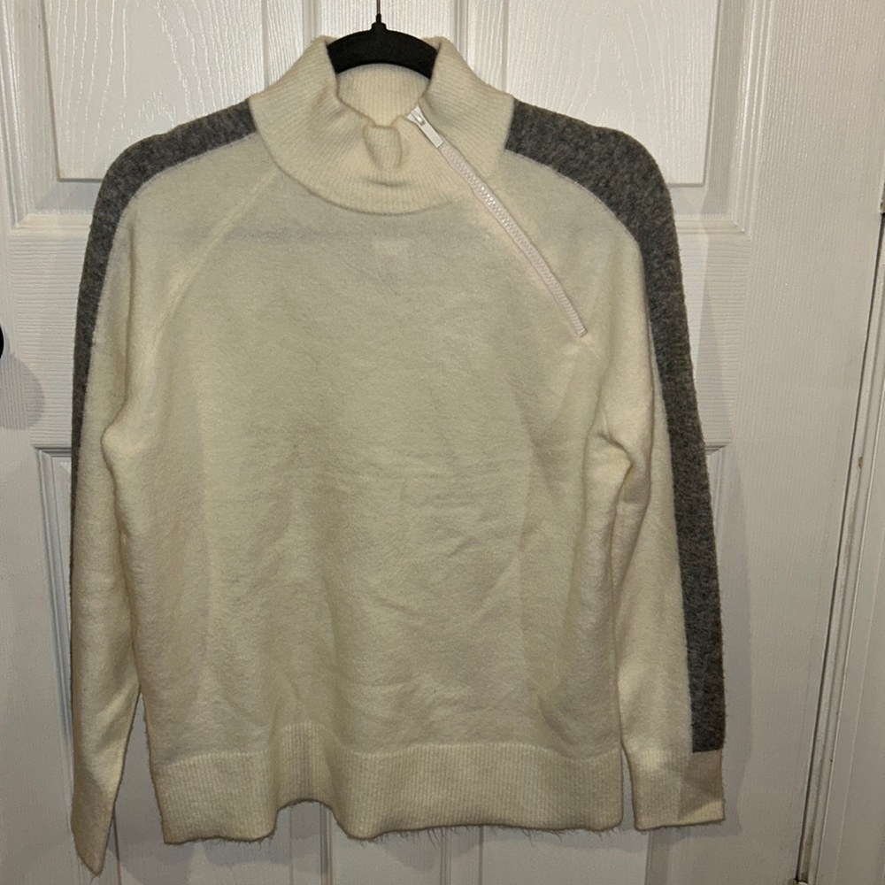 NWT Lou & Grey Striped Sleeve Zip Turtleneck Sweater